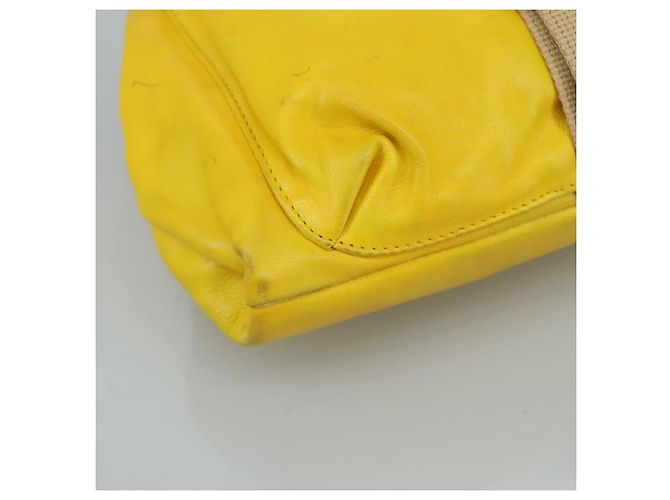 Borsa a spalla Miu Miu in pelle tela gialla beige Auth 108027 Giallo - vista 14