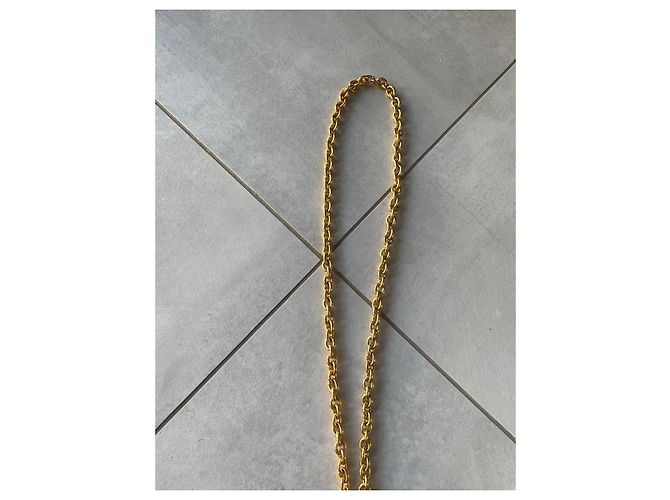 Collana Chanel con chiusura CC oro Gold hardware - vista 5