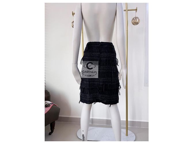 Chanel Exquisite schwarze Tweed-Rock mit Band 46 FR - Ansicht 10