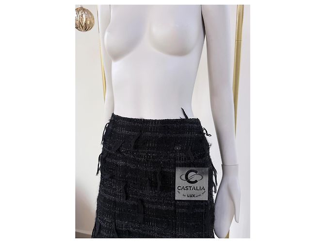 Chanel Exquisite schwarze Tweed-Rock mit Band 46 FR - Ansicht 5