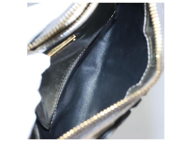 Borsa Clutch Miu Miu Smalto Oro Auth 107847 D'oro - vista 11