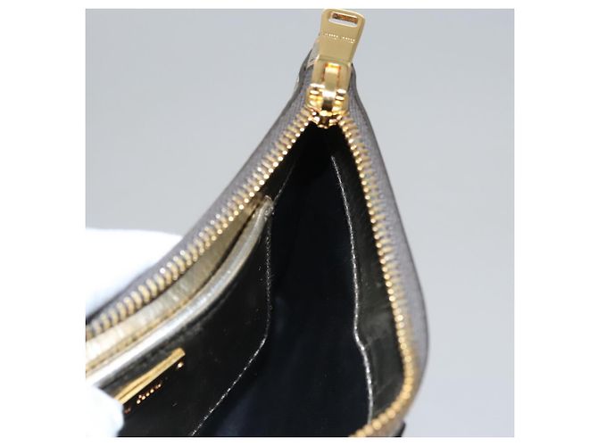 Borsa Clutch Miu Miu Smalto Oro Auth 107847 D'oro - vista 19