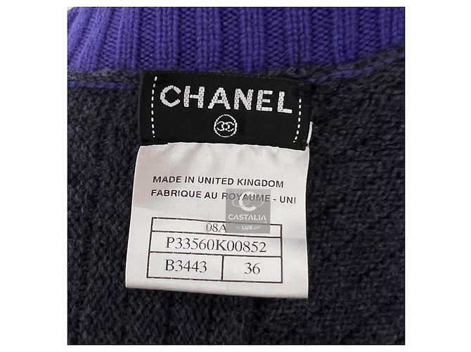 Chanel Cashmere-Cardigan mit CC Crown Knöpfen Paris / London - Ansicht 15