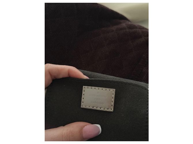 Borsa piatta Louis Vuitton Monogramma e Pelle Verniciata Marrone Argento Multicolore D'oro Metallico Bronzo Marrone chiaro Caramello Marrone scuro Gold hardware Cammello - vista 9