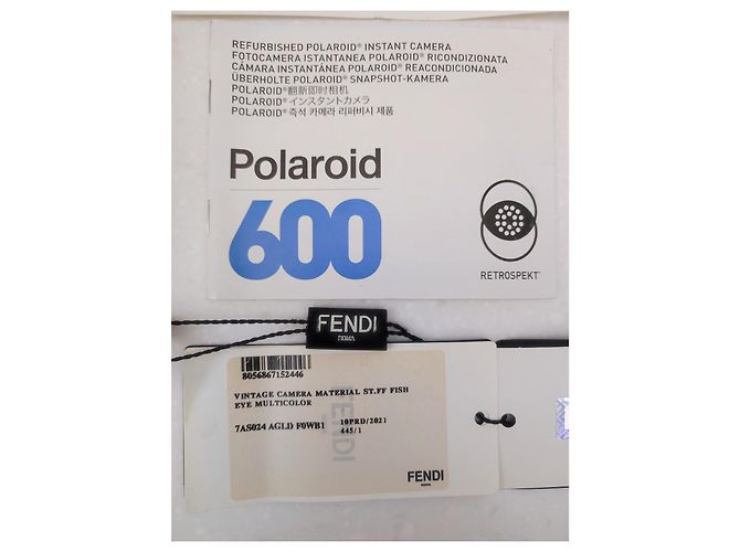 Fendi Polaroid OneStep Close-Up 600 x Sarah Coleman FF Vertigo Motif - view 6