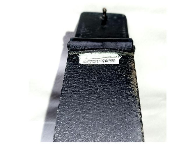 Levi's® Red Tab™ Original Reveted Black Cowhide Leather Belt, Black Metal Buckle - view 3