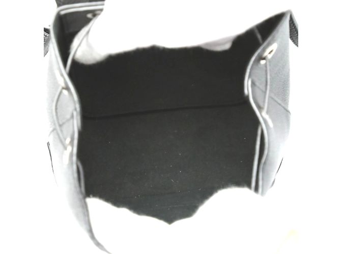 Zaino Lock Me di Louis Vuitton Nero - vista 18