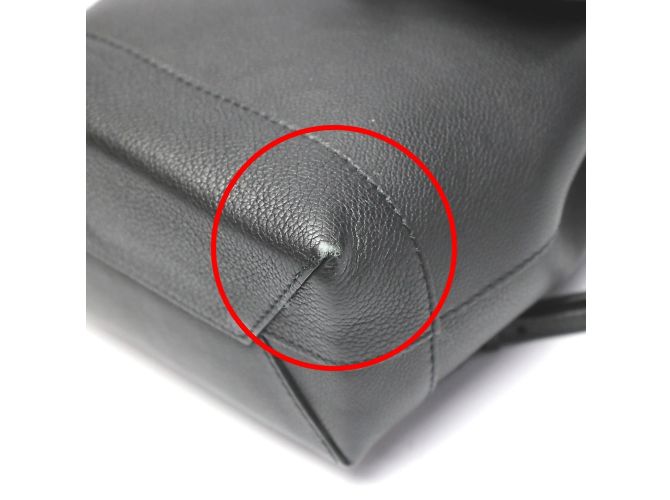 Zaino Lock Me di Louis Vuitton Nero - vista 7