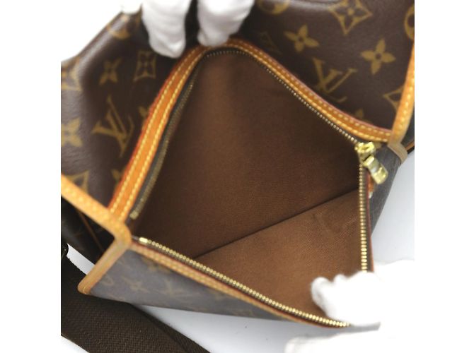 Bolso de Hombro Monograma Louis Vuitton Castaño - vista 19