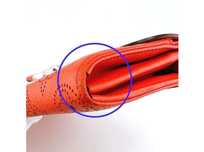 Cartera Larga Louis Vuitton en Cuero Mahina Corail Coral - vista 2