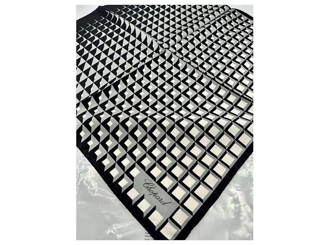 Luxuriöses Seidenschal im Quadrat CHOPARD Mehrfarben - Ansicht 6