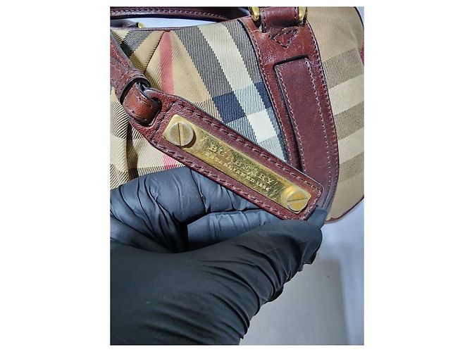 Borsa Ashbury Knight in tela e pelle Nova Check Burberry Beige/Marrone - vista 10