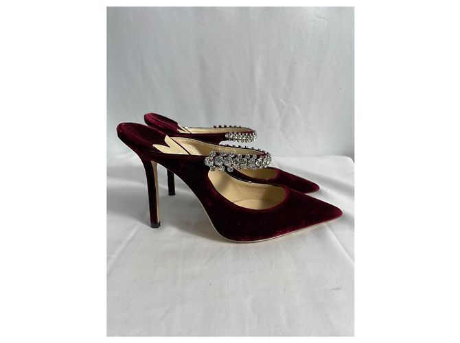 Mule con tacco in velluto bordeaux decorate con cristalli Bing di Jimmy Choo - vista 8