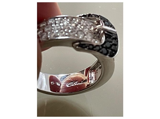 Autre Marque Elini Ring aus 18-karätigem Weißgold Silber Hardware - Ansicht 10