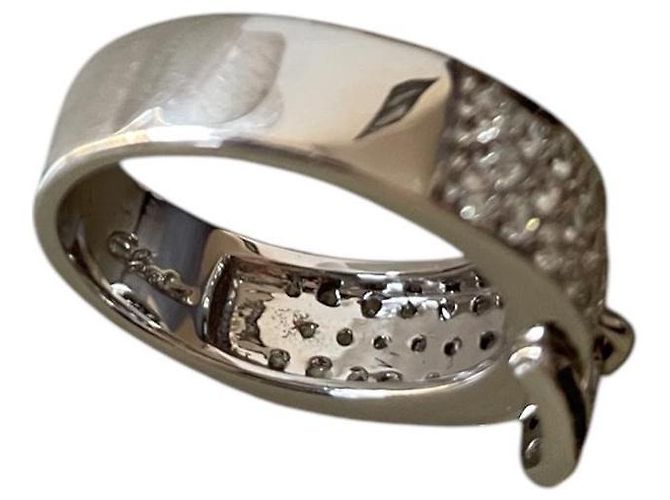 Autre Marque Elini Ring aus 18-karätigem Weißgold Silber Hardware - Ansicht 8