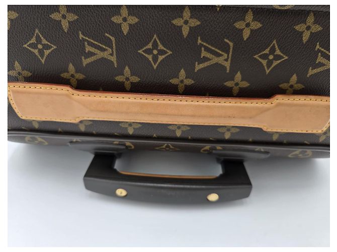 Maleta Pegase 55 Louis Vuitton en Lona Monogram Monograma - vista 8