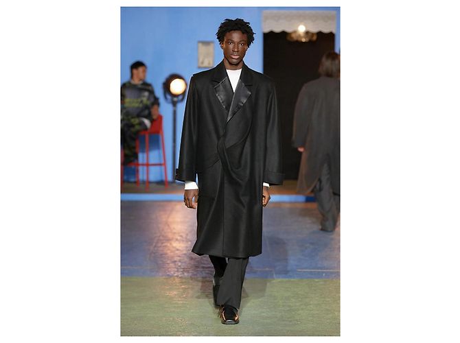 Autre Marque Bianca Saunders Runway Wool Black Coat - view 10