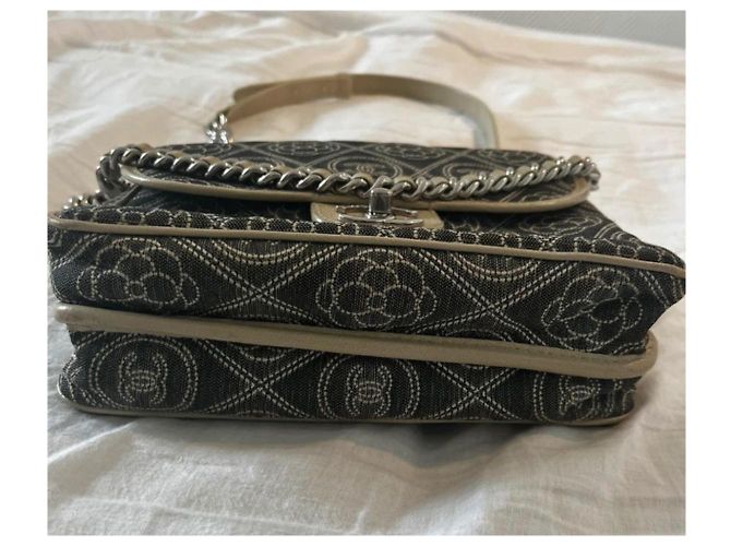 Timeless Borsa Chanel in pelle grigio scuro con camelia Grigio antracite - vista 10