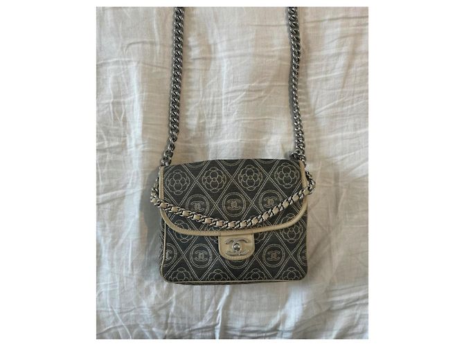 Timeless Borsa Chanel in pelle grigio scuro con camelia Grigio antracite - vista 9