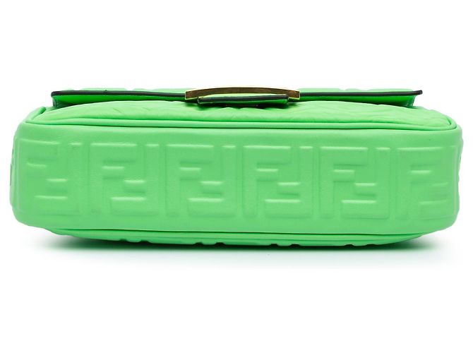 Fendi Green Zucca Embossed Leather Chain Midi Baguette Light green - view 3