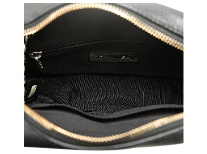 Camera Bolsa de câmera em couro de cordeiro matelassado preto CC da Chanel - vista 4