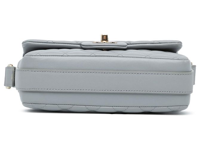 Grau gesteppter Kalbsleder Bolero von Chanel Braun - Ansicht 3