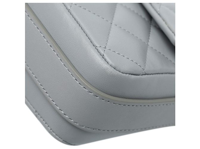 Grau gesteppter Kalbsleder Bolero von Chanel Braun - Ansicht 8