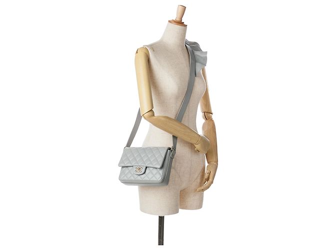 Grau gesteppter Kalbsleder Bolero von Chanel Braun - Ansicht 9