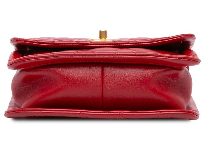 Chanel Rojo Mini Acolchado de Cordero Suave Cuadrado Roja - vista 3