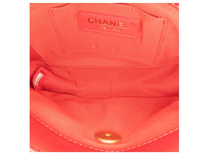 Chanel Rojo Mini Acolchado de Cordero Suave Cuadrado Roja - vista 4