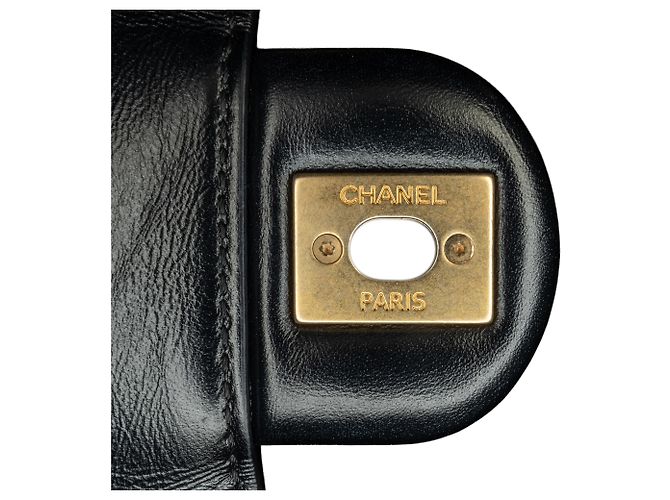 Chanel Messenger Rotondo in Pelle Trapuntata Nera CC Nero - vista 7