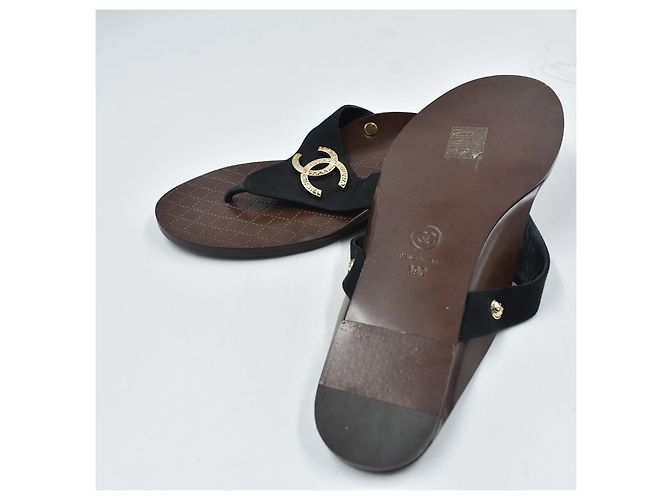 Sandali Chanel CC in pelle nera Nero - vista 7