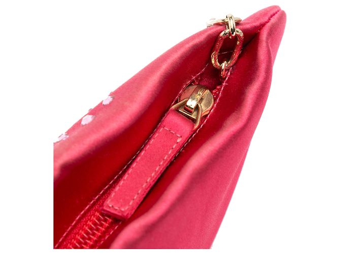 Clutch de cetim rosa Chanel com camélia de diamante e corrente - vista 7