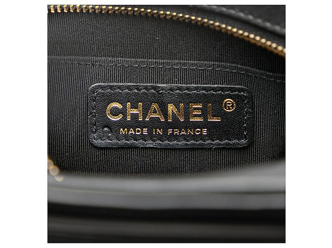 Camera Chanel Preto CC em Couro de Cordeiro Matelassado Estojo de Câmera Octogonal - vista 5