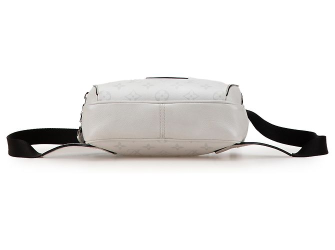 Bumbag esterno Taigarama Monogram bianco Louis Vuitton - vista 3