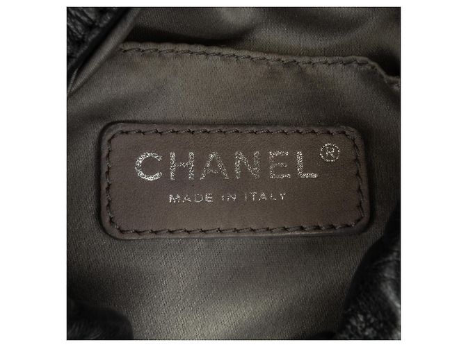 Chanel Black CC Handtasche aus Kalbsleder mit doppelter Kette Schwarz - Ansicht 5