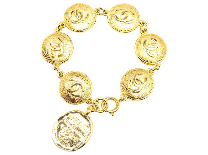 Pulsera medallón CC Rue Cambon chapada en oro Chanel Dorado - vista 3