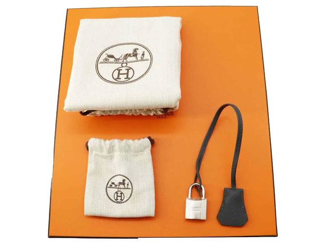 Hermès Kelly Hac A Dos PM in Togo grigio Marrone Grigio antracite - vista 6