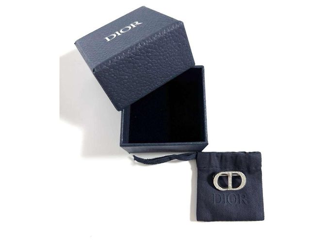 Altri gioielli da uomo Spilla Distintivo CD Icon per Uomini Christian Dior - vista 9