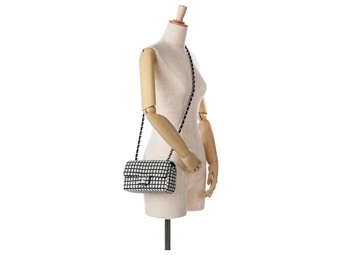 Chanel White Mini Rectangular Classic Ribbon Tweed Single Flap Bianco Bianco sporco - vista 9
