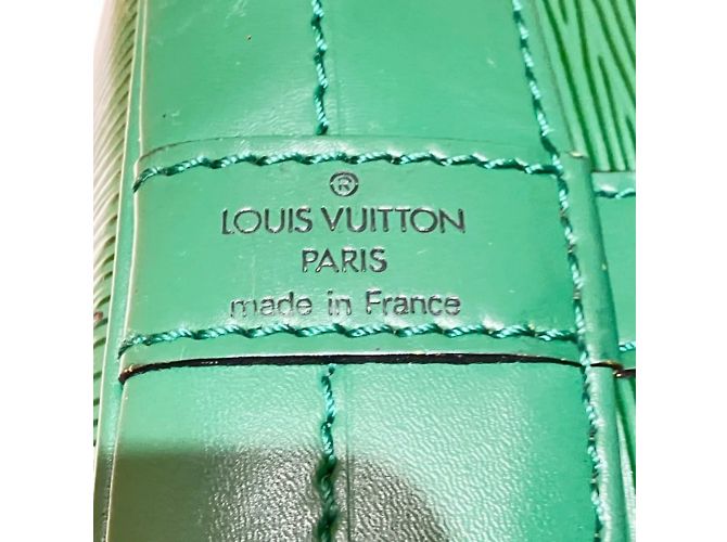 Borsa a spalla Louis Vuitton Epi Noe M44004 - vista 4