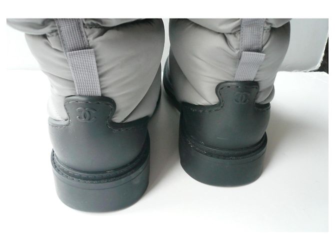 CHANEL Graue Schneestiefel Zustand fast neu T40,5 IT - Ansicht 6