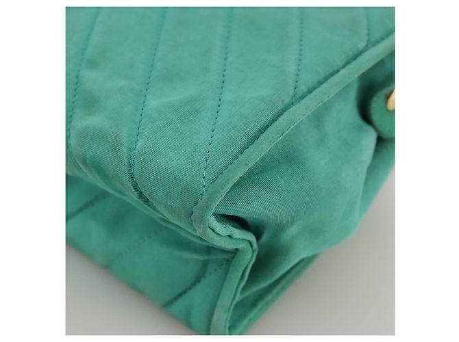CHANEL V stitch Borsa a Spalla Nylon Verde Oro CC Auth 107879 D'oro - vista 11
