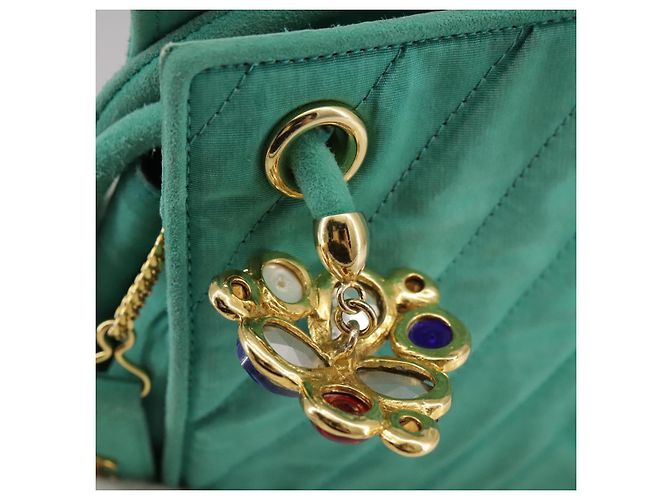 CHANEL V stitch Borsa a Spalla Nylon Verde Oro CC Auth 107879 D'oro - vista 15