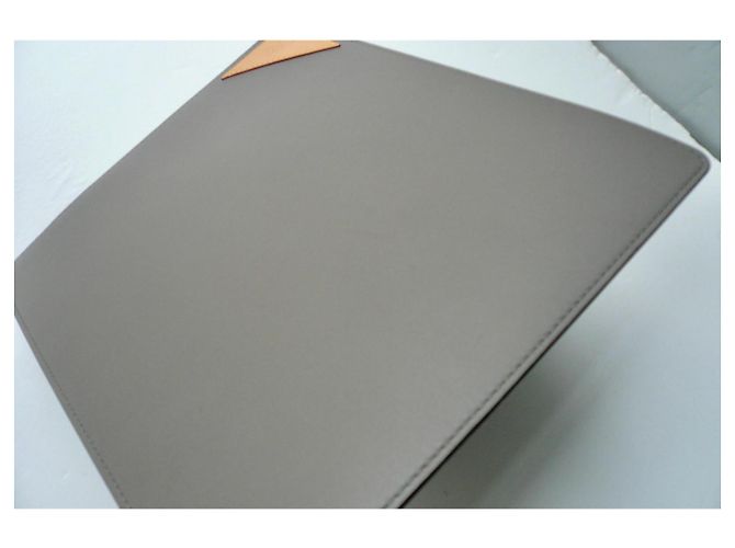 LOUIS VUITTON Tappetino per mouse in Tela e Pelle TBE / RARO - vista 4