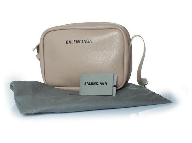 Balenciaga, Borsa a tracolla media per l'uso quotidiano - vista 3