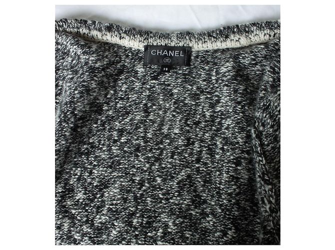 Chanel, Kaschmir-Cardigan in Grau - Ansicht 10