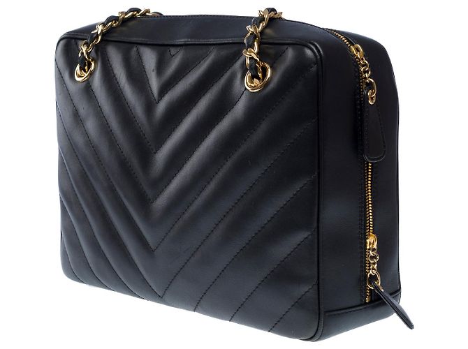 CHANEL Camera Bag in Black Leather - 102439 - view 6