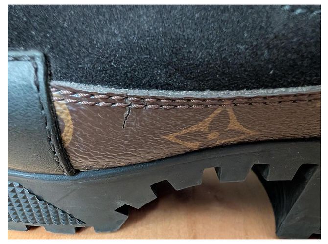 Louis Vuitton 1A4XY5 Laureate Desertboot Negro - vista 12