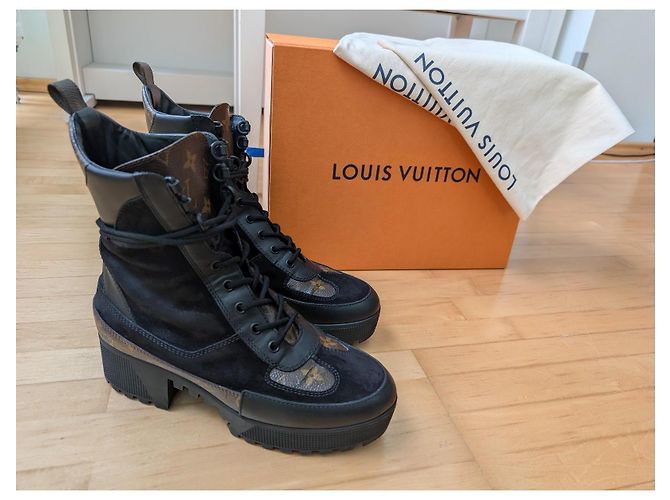 Louis Vuitton 1A4XY5 Laureate Desertboot Negro - vista 2